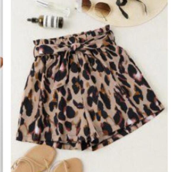 SHEIN Pants - SHEIN High Waist Leopard Print Shorts